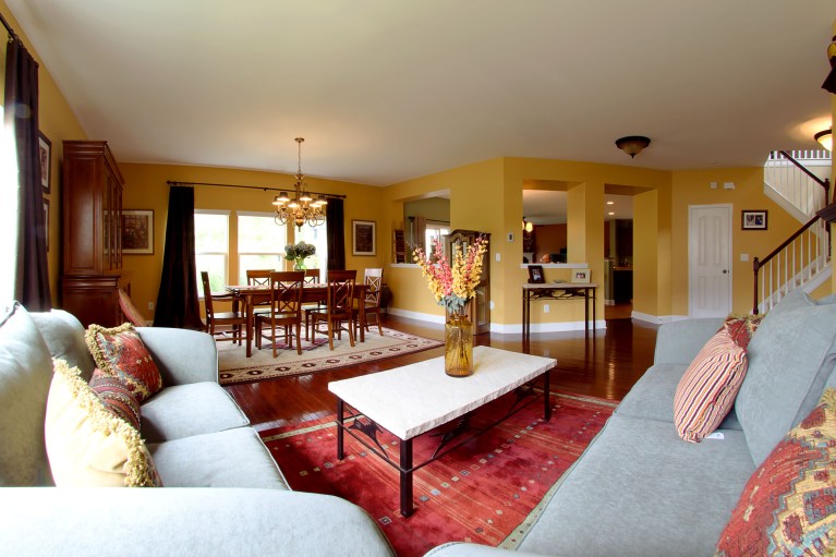 real estate photography :  living room