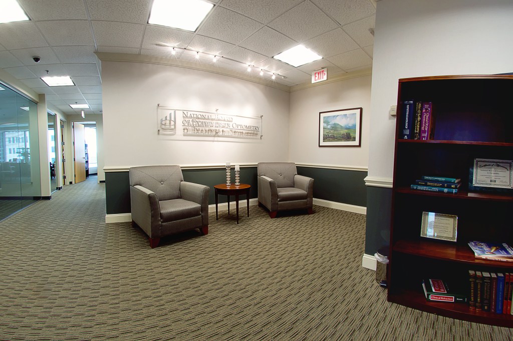 commercial real estate photography : lounge