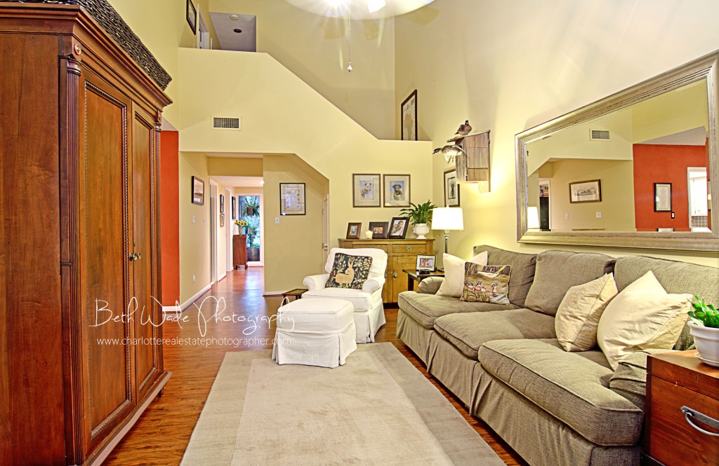 charlotte real estate photographer - river hills condo