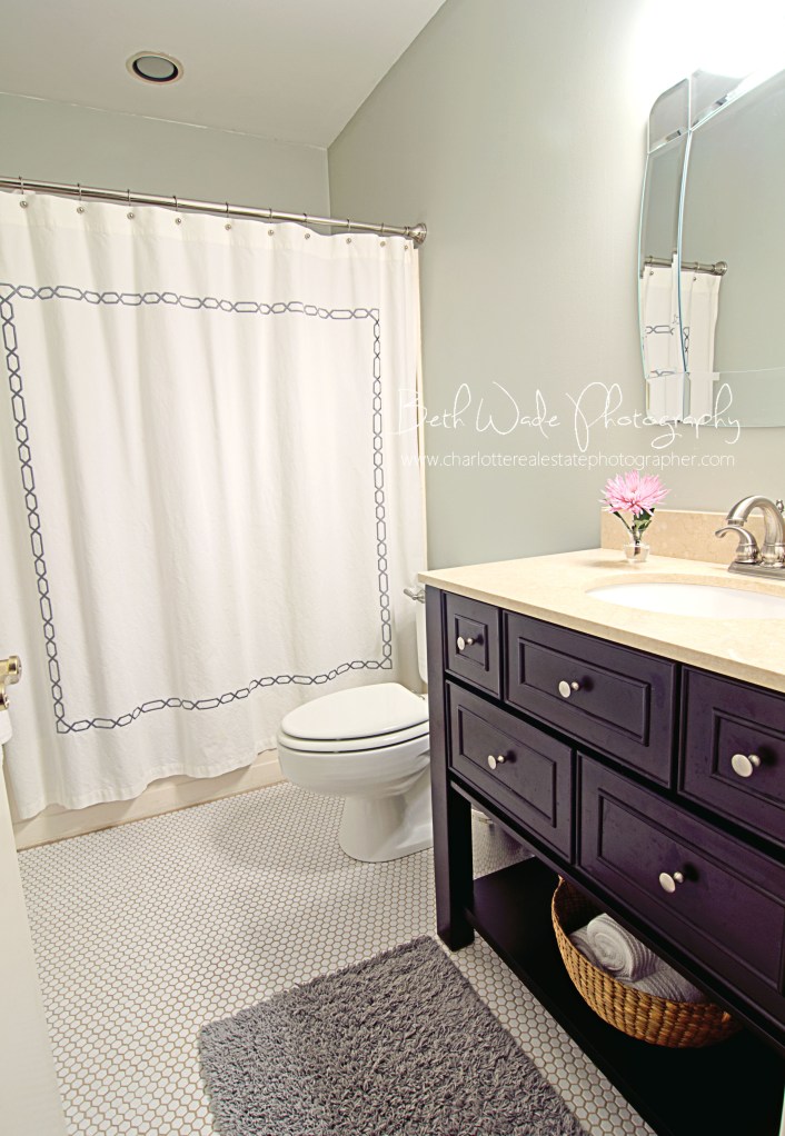 charlotte real estate photographer - river hills condo